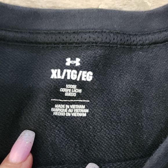 Under Armour Black Crew Neck Sweatshirt Relaxed Fit - Picture 2 of 5